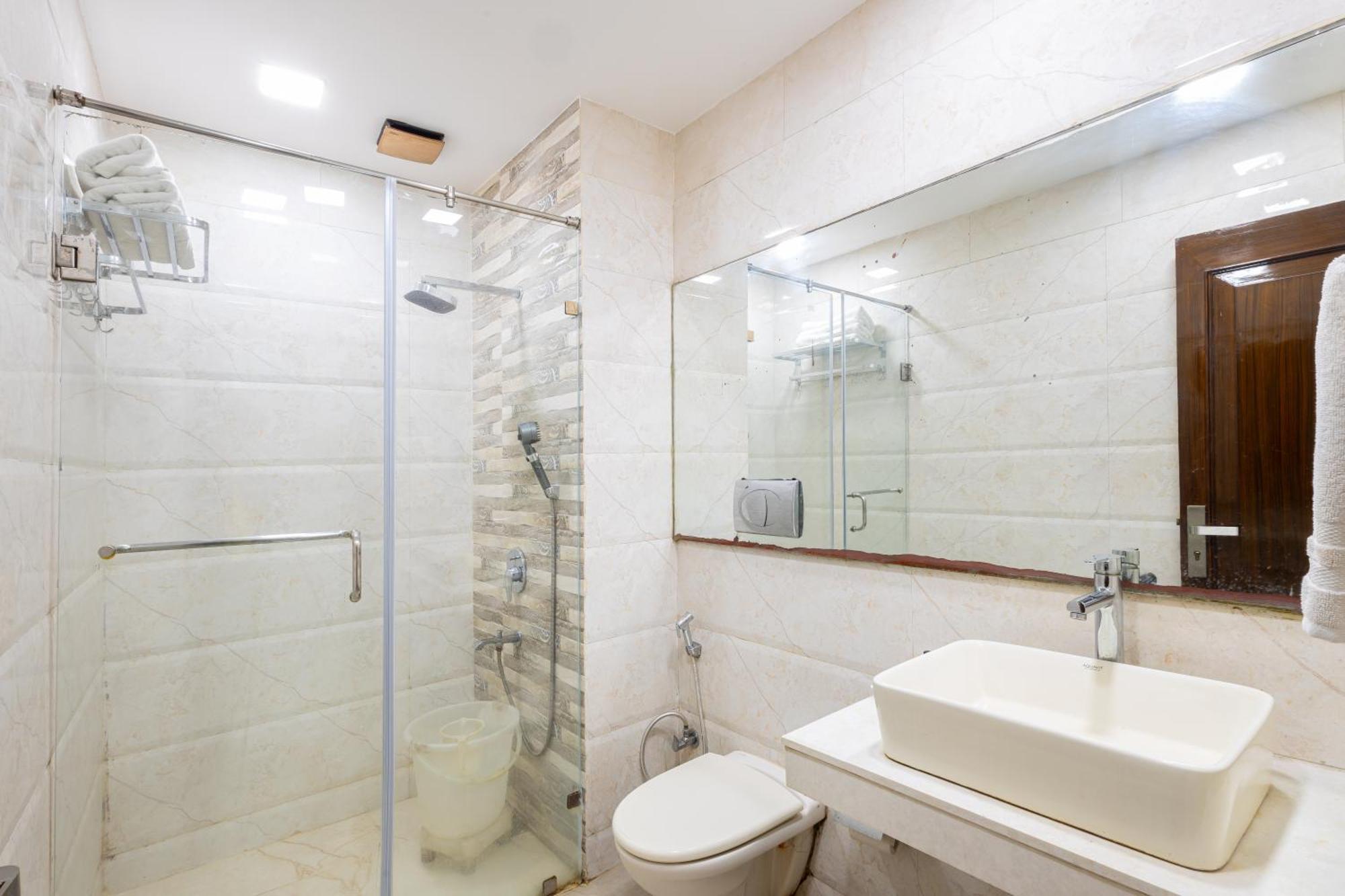 Hotel Panickers Residency - Ajmal Khan Market Near Karol Bagh Metro Dillí Exteriér fotografie