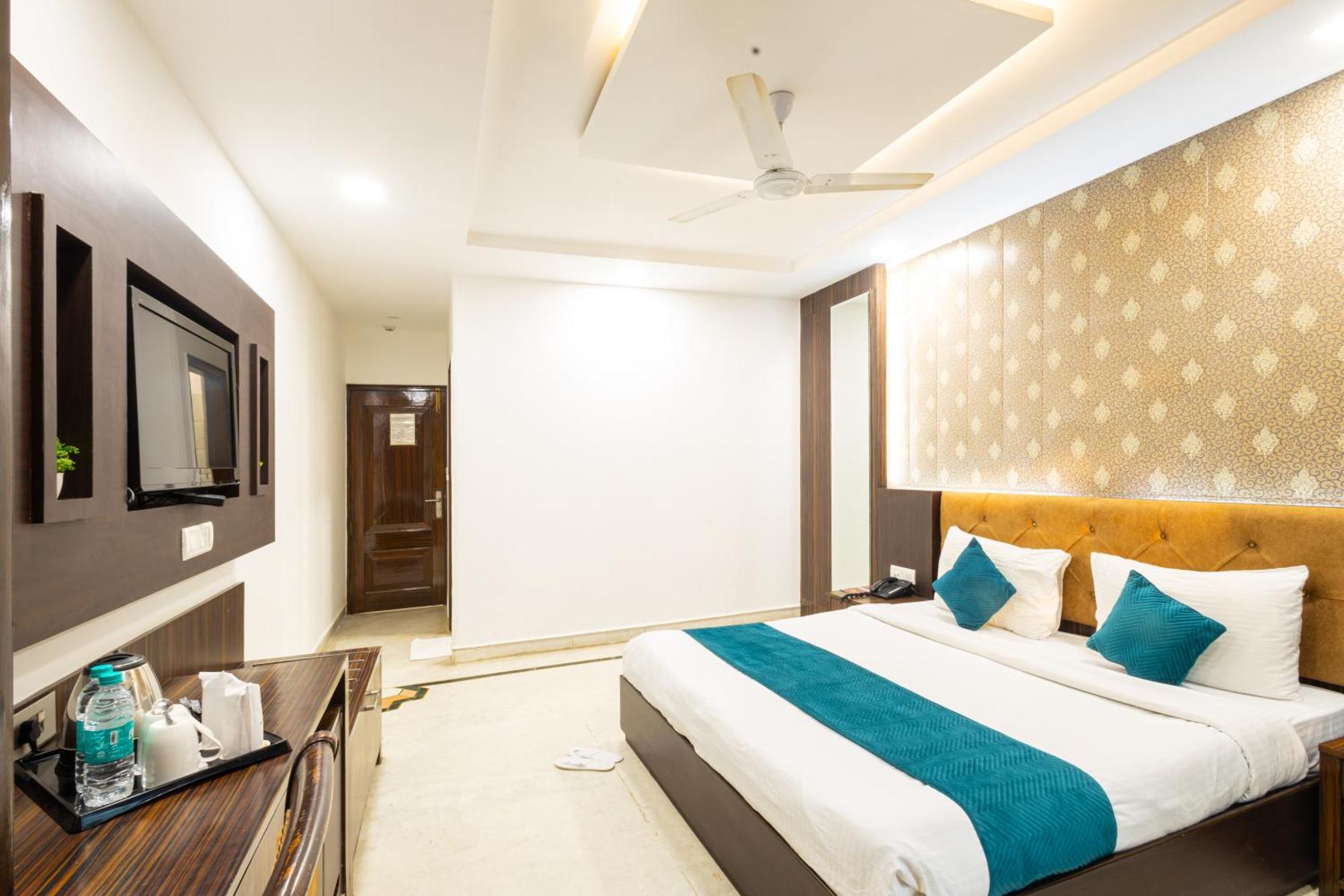 Hotel Panickers Residency - Ajmal Khan Market Near Karol Bagh Metro Dillí Exteriér fotografie
